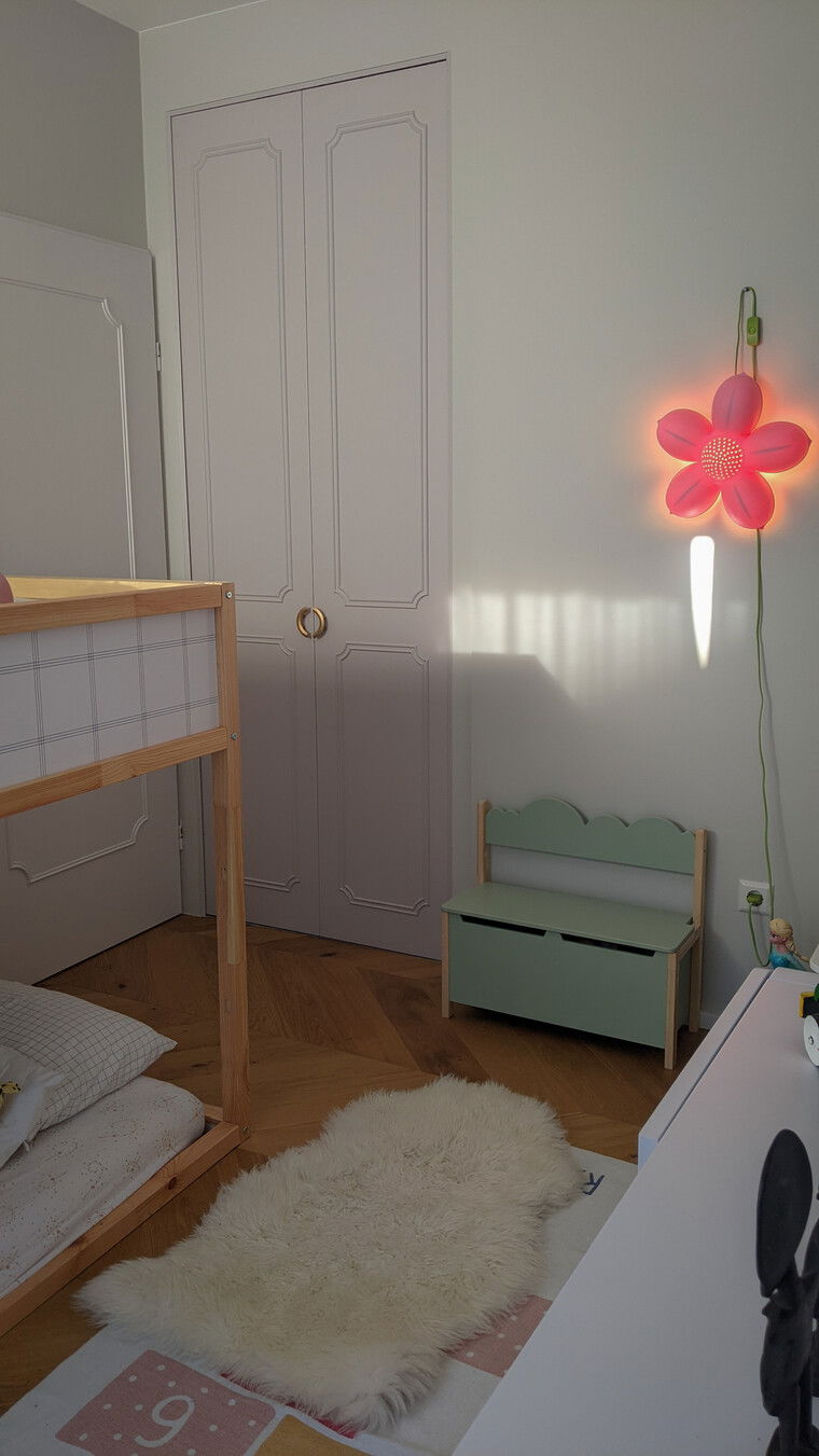 Diseño en línea Habitación Moderna de Niños por Blanca C. miniatura