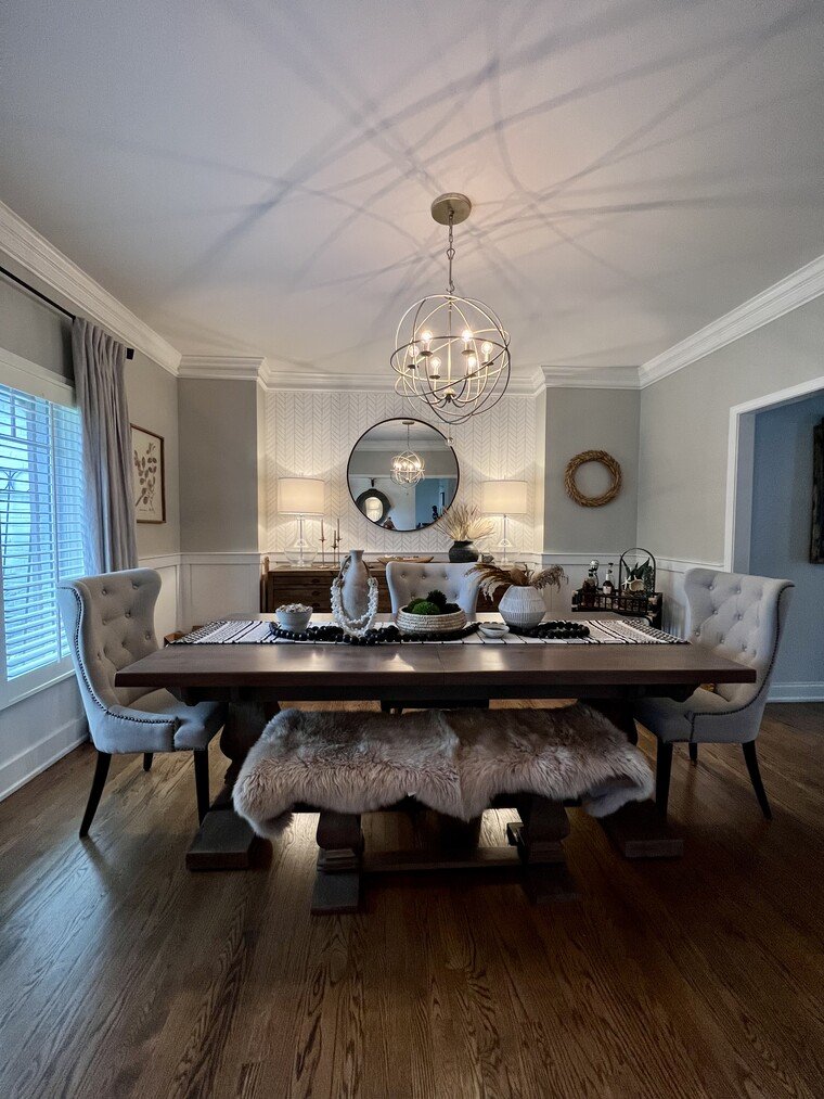 Online design Transitional Dining Room by Jamie C. thumbnail