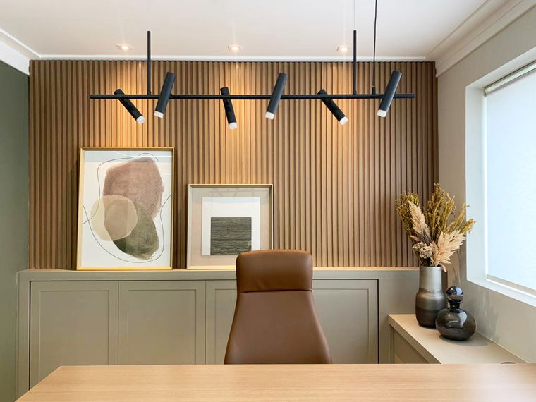 Online design Transitional Home Office by Barbara C. thumbnail