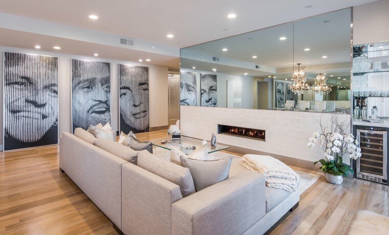 Online Design Glamorous Living Room By Jessica C Thumbnail ?cv=1
