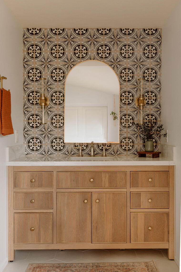 Diseño en línea Baño Ecléctico por Mackenzie H. thumbnail