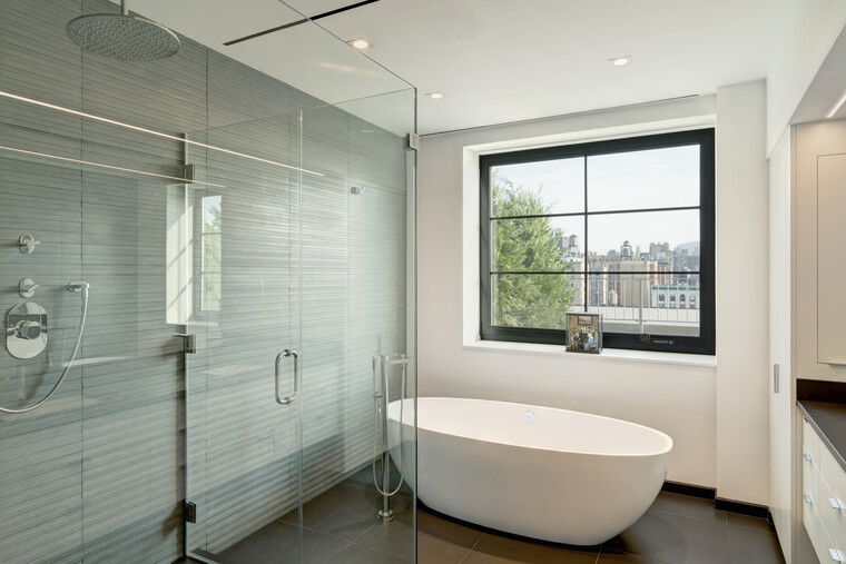 Online design Modern Bathroom by Susan W. thumbnail