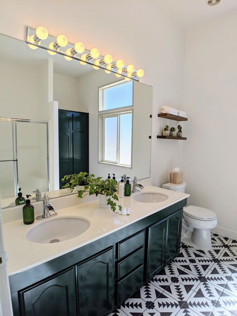 Online design Eclectic Bathroom by Emily P. thumbnail