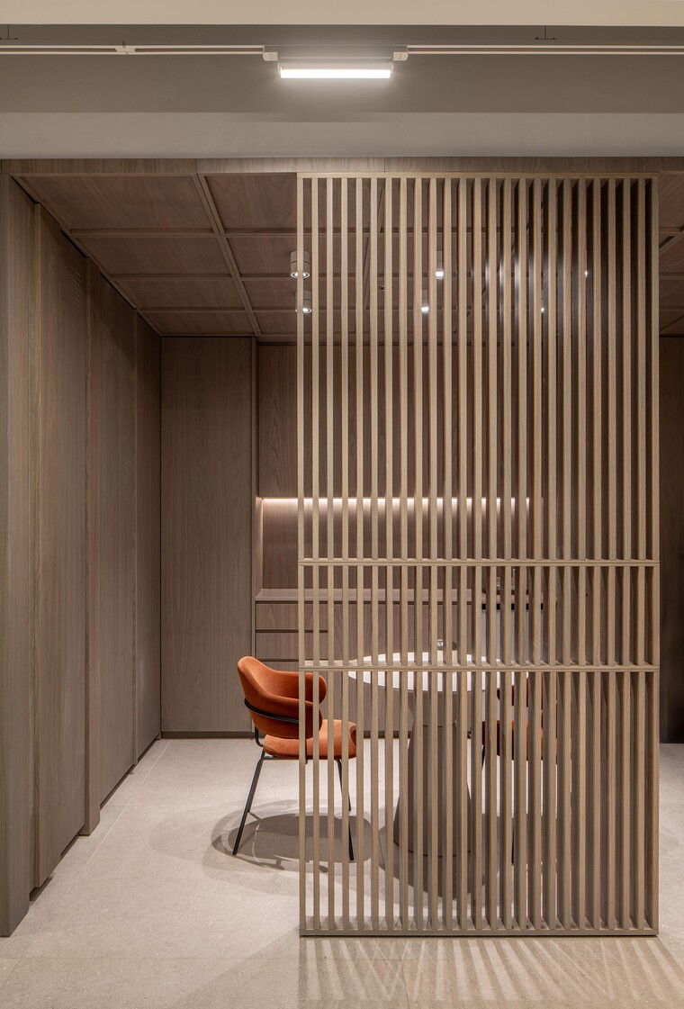 Online design Contemporary Home Office by Yosef R. thumbnail