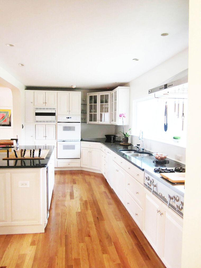 Online design Transitional Kitchen by Giselle U. thumbnail