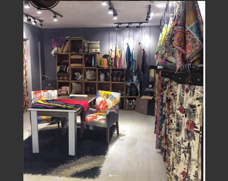 Online design Modern Business: 1 Space by Ahmed E. thumbnail