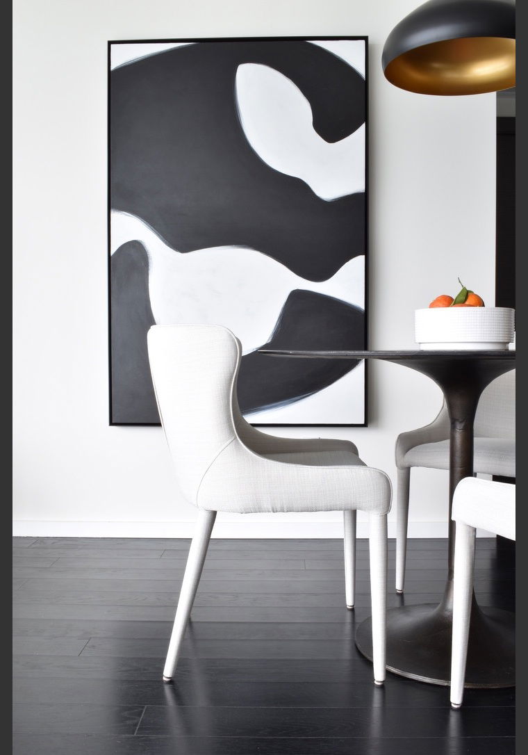Online design Contemporary Dining Room by Dina H. thumbnail
