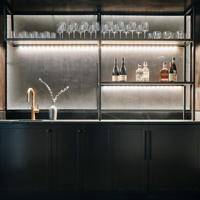 Online design Modern Other by Mary C. thumbnail