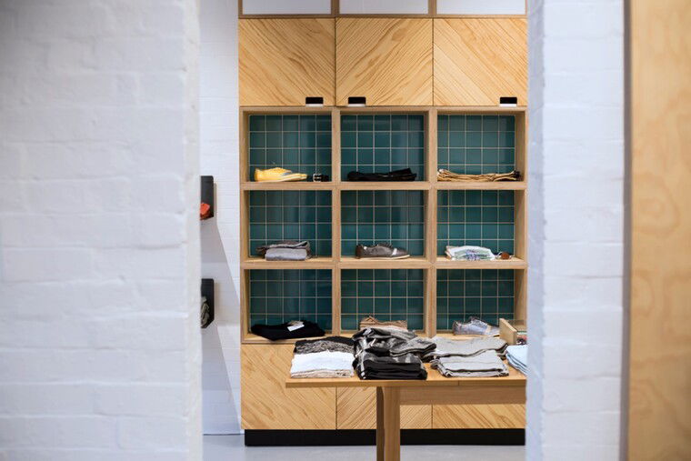 Online design Contemporary Other by Jude W. thumbnail