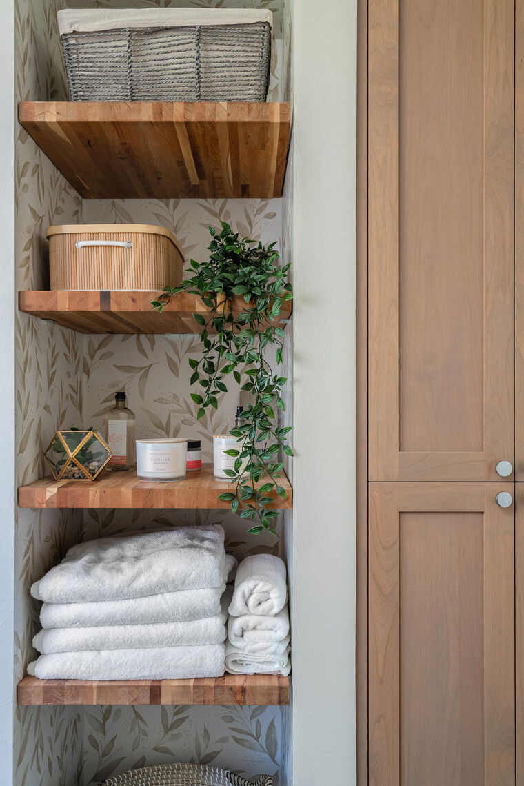 Diseño en línea Baño Moderno de Carla A. miniatura