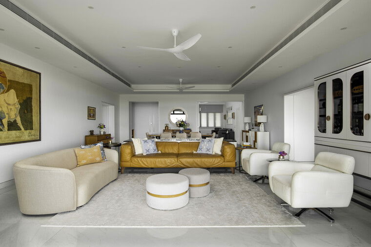 Online design Contemporary Living Room by Nazli U. thumbnail