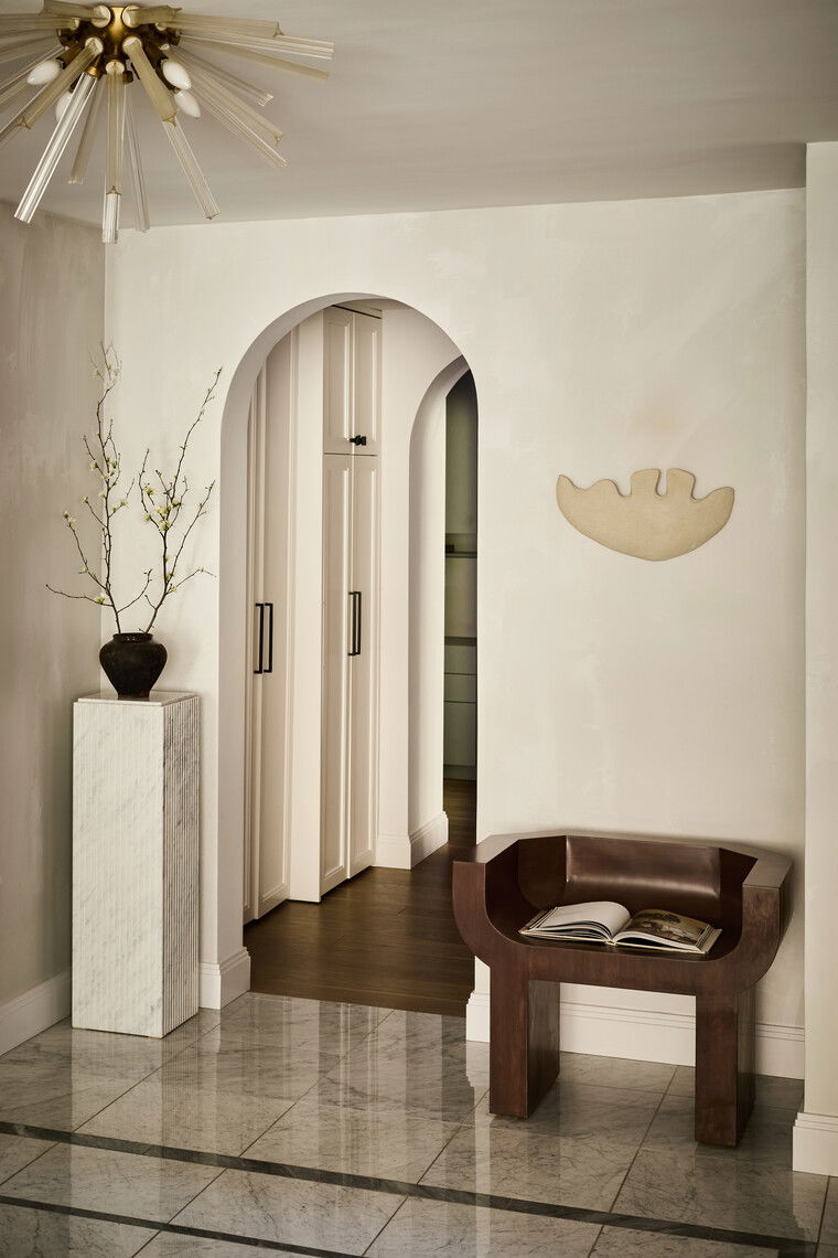 Online design Modern Hallway/Entry by Devanshi S. thumbnail