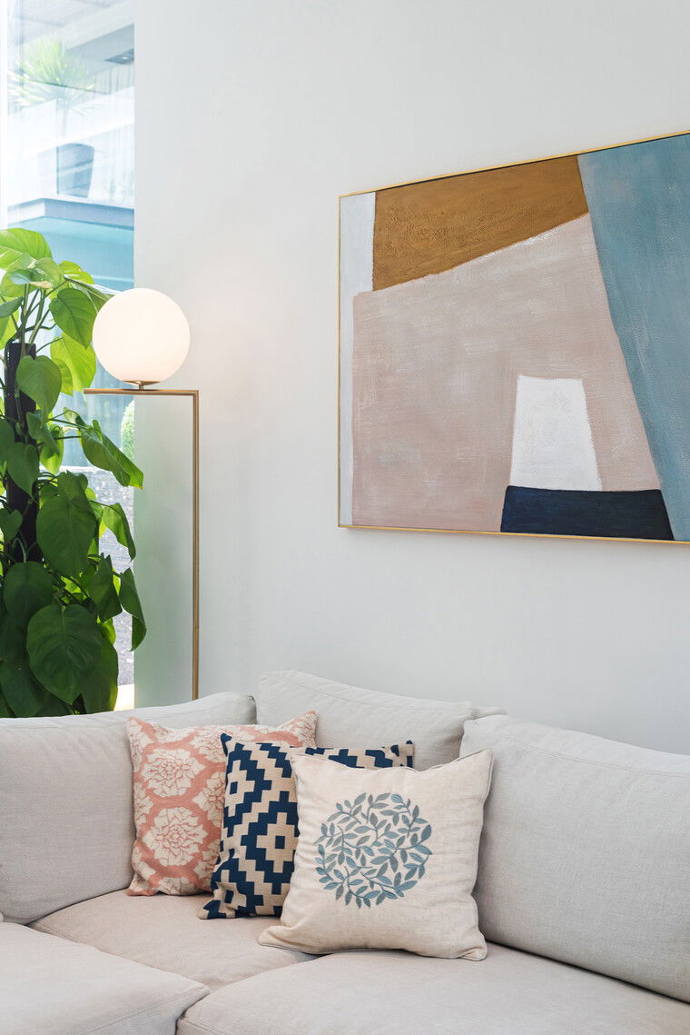 Online design Beach Living Room by Nazli U. thumbnail