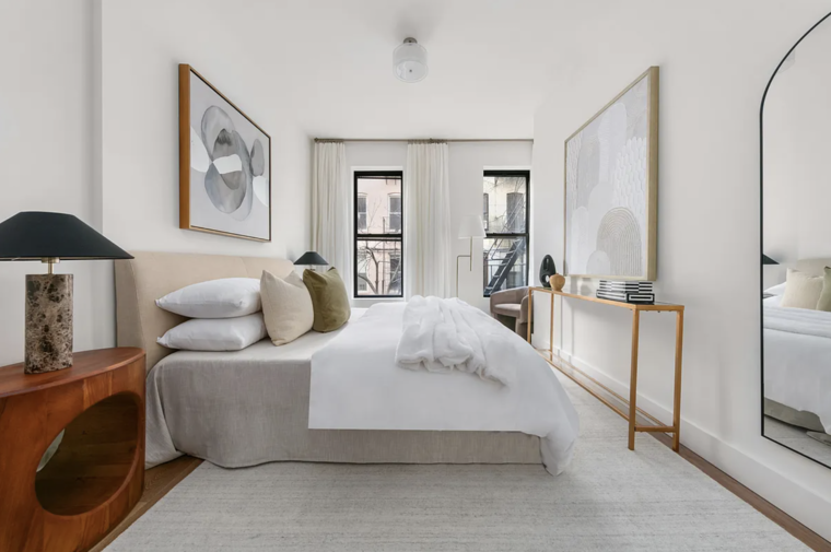 Online design Transitional Bedroom by Leanna S. thumbnail