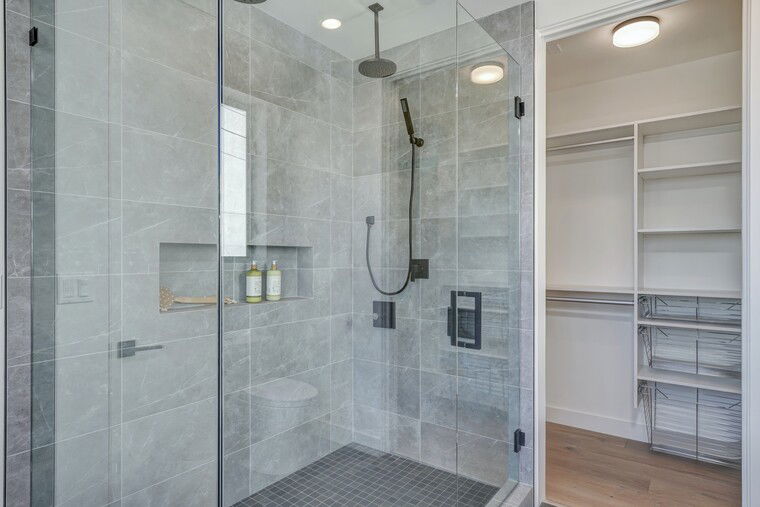 Online design Contemporary Bathroom by Kristin G. thumbnail