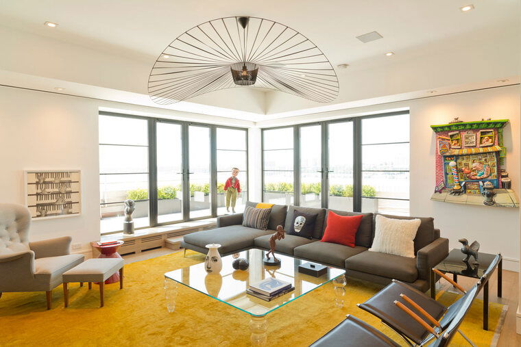 Online design Modern Living Room by Susan W. thumbnail
