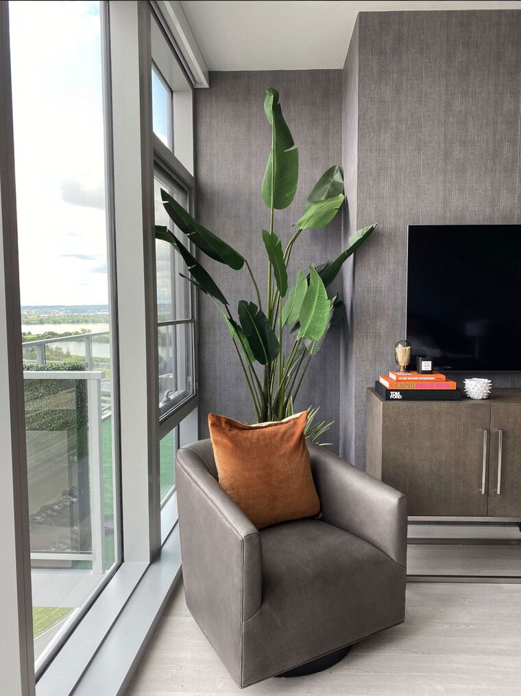 Online design Modern Bedroom by Valerie D. thumbnail