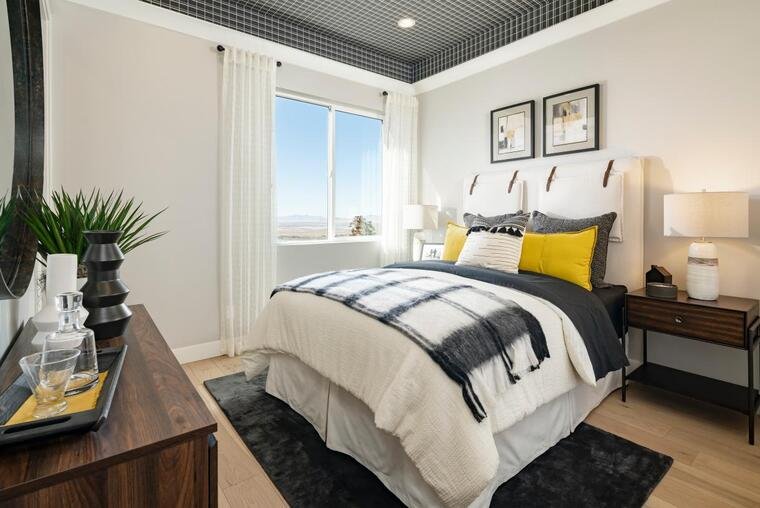 Online design Modern Bedroom by Alexa H. thumbnail