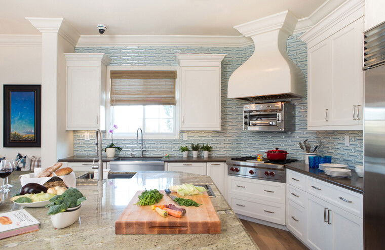 Online design Contemporary Kitchen by Lori D. thumbnail