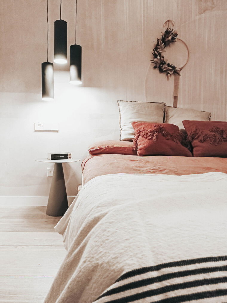 Online design Country/Cottage Bedroom by Ana V. thumbnail