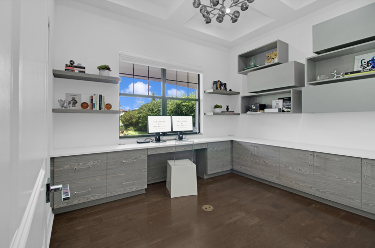 Online design Contemporary Home Office by Michael J. thumbnail