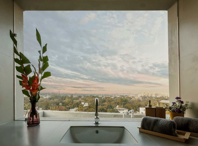 Diseño en línea Baño Contemporáneo por Brinda K. miniatura