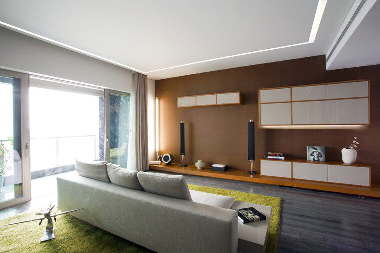 Online design Contemporary Living Room by Sergio M. thumbnail