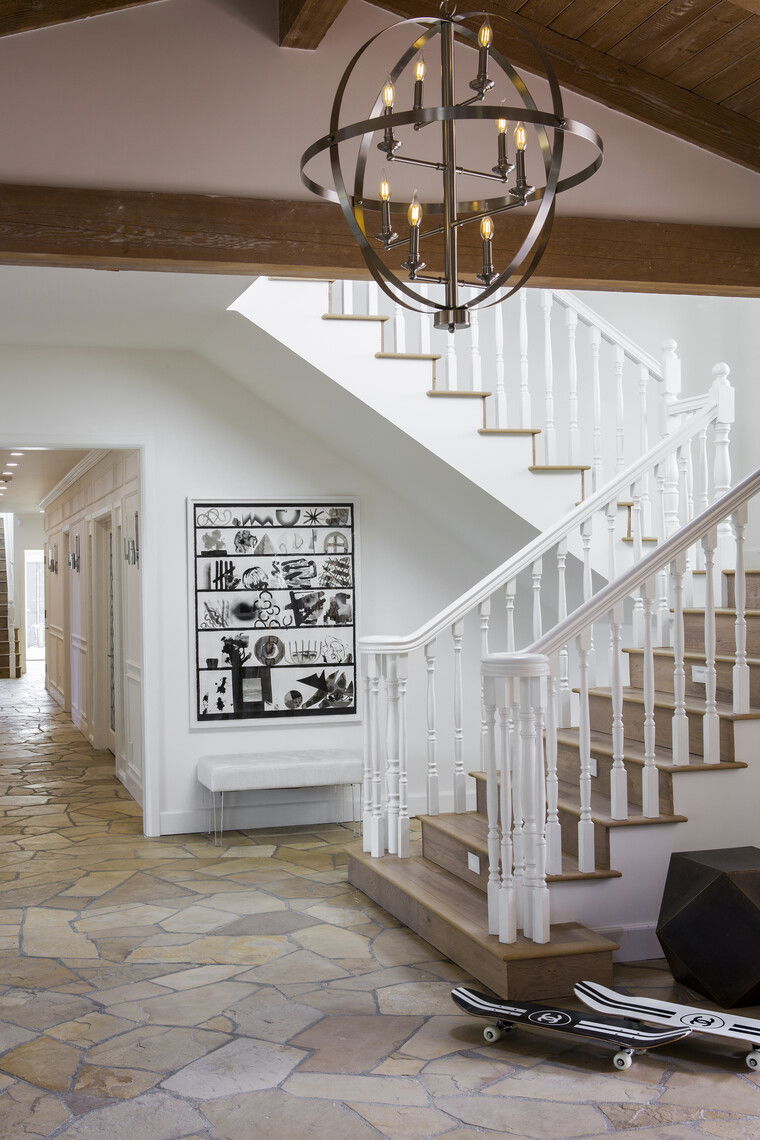 Online design Contemporary Hallway/Entry by Lori D. thumbnail