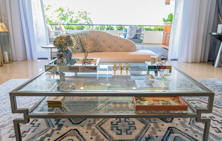 Online design Transitional Living Room by Nazli U. thumbnail