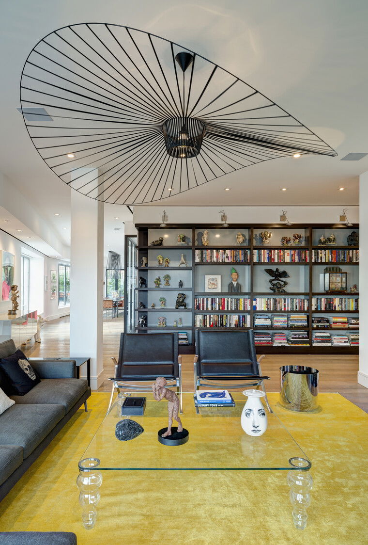 Online design Modern Living Room by Susan W. thumbnail