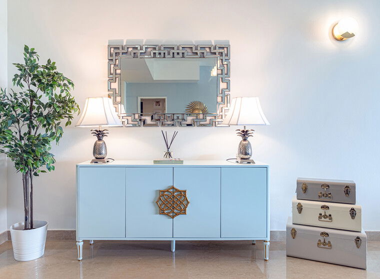 Online design Glamorous Combined Living/Dining by Nazli U. thumbnail