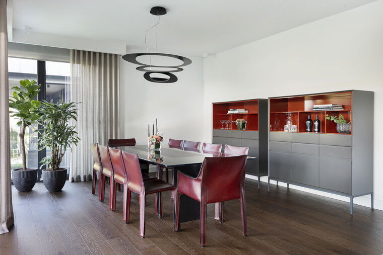 Online design Contemporary Dining Room by Meric S. thumbnail