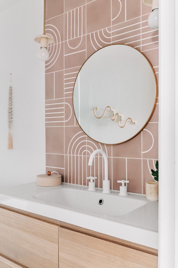 Online design Contemporary Bathroom by Maja E. thumbnail