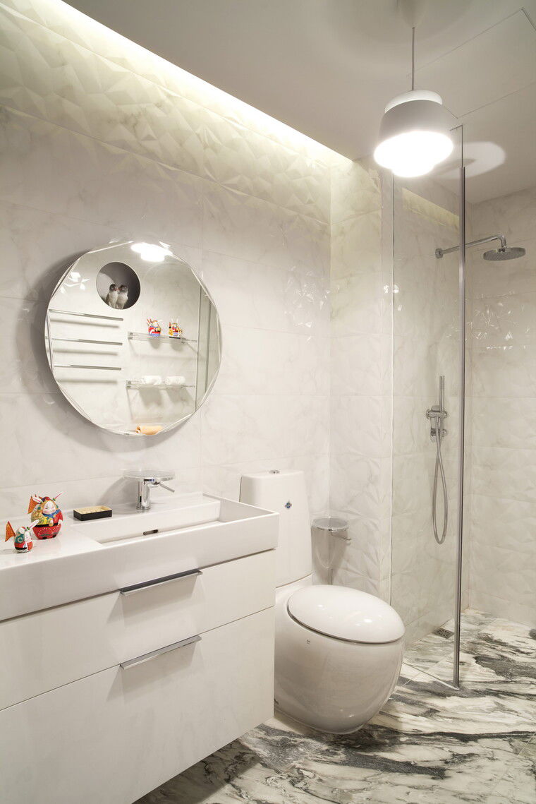 Online design Contemporary Bathroom by Sergio M. thumbnail