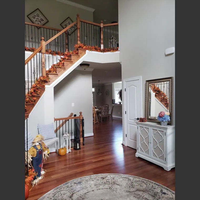 Online design Country/Cottage Hallway/Entry by Nazli U. thumbnail