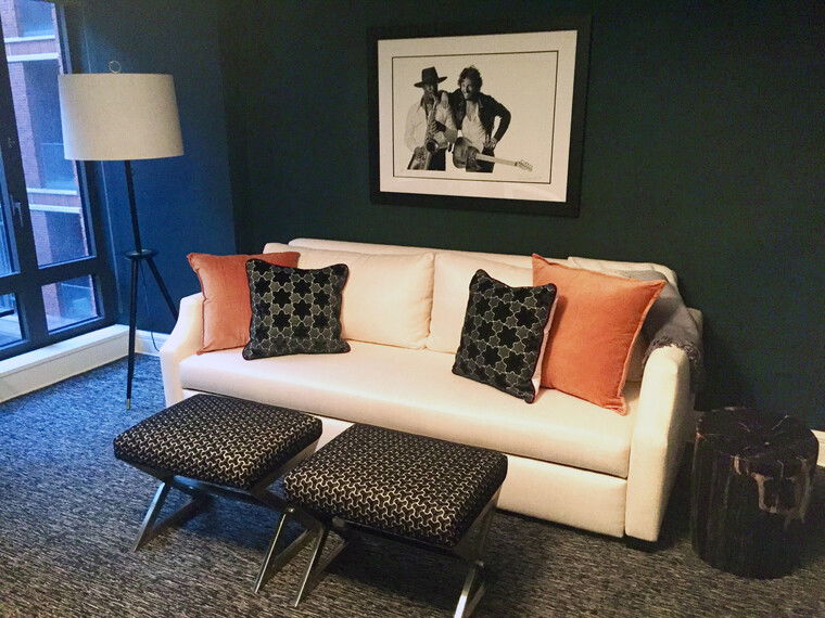 Online design Eclectic Home Office by Foster C. thumbnail