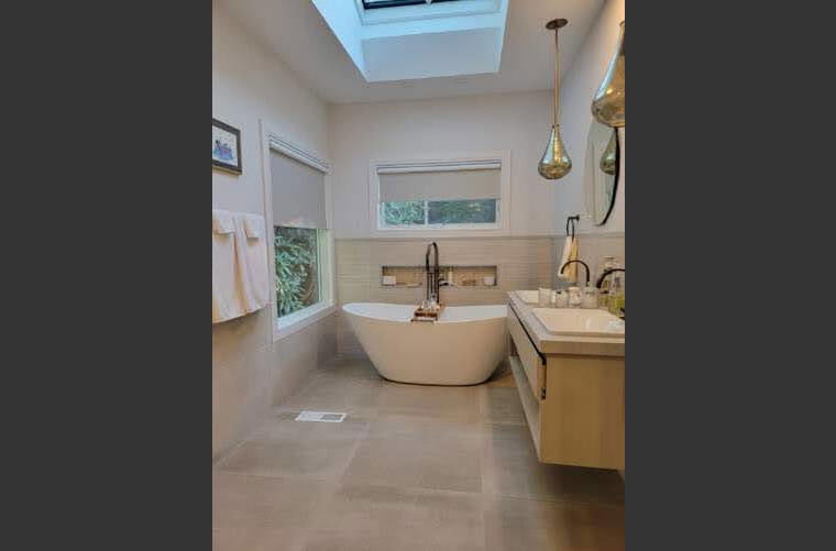 Online design Contemporary Kitchen by Joyce T. thumbnail