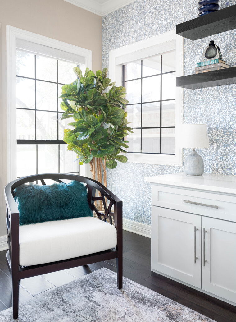 Online design Modern Home Office by Lacie H. thumbnail