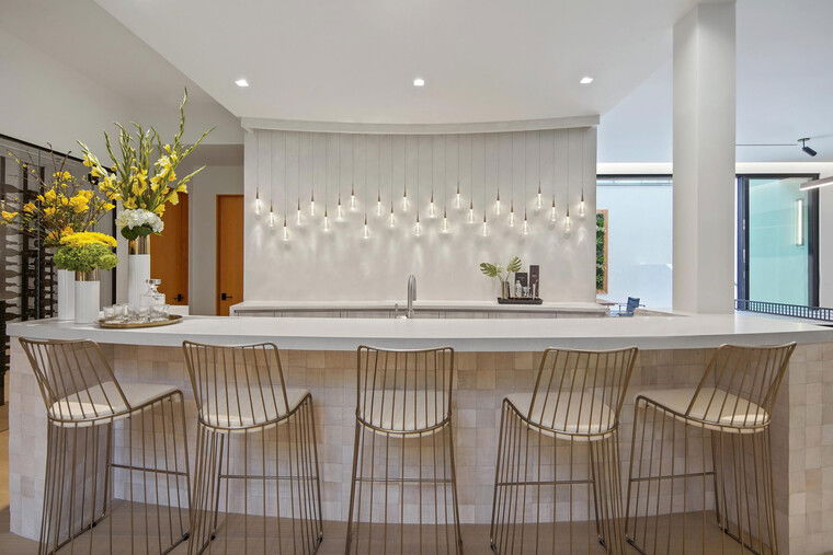 Online design Contemporary Kitchen by Lori D. thumbnail