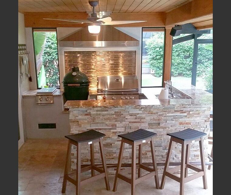 Online design Transitional Patio by Yumilka S. thumbnail