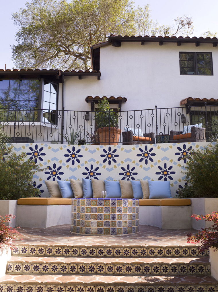 Online design Contemporary Patio by Lori D. thumbnail