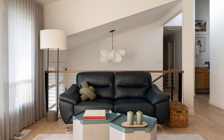 Online design Contemporary Home Office by Alina H. thumbnail