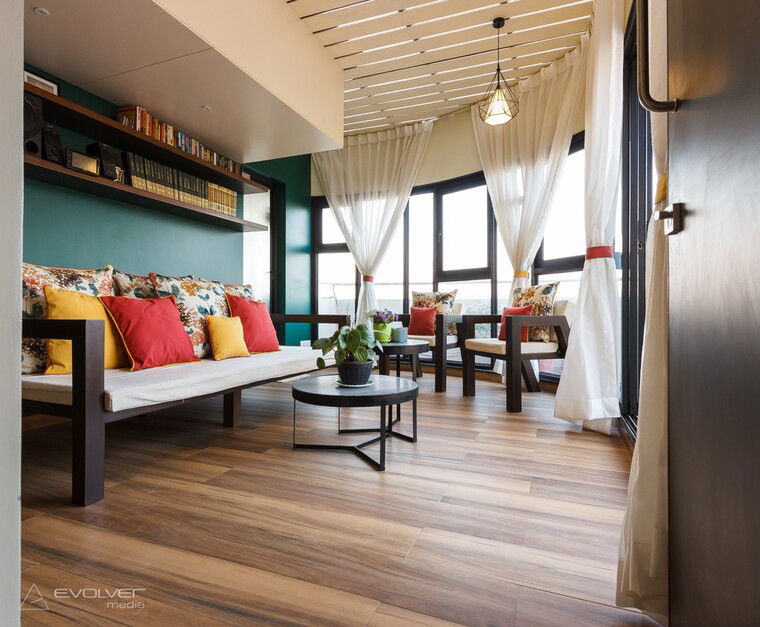 Online design Eclectic Business: 1 Space by Brinda K. thumbnail