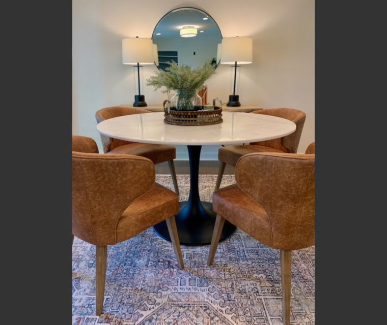 Online design Transitional Dining Room by Olivia M. thumbnail