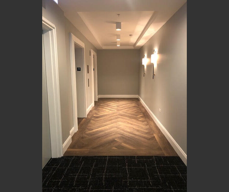 Online design Transitional Hallway/Entry by Annette C. thumbnail