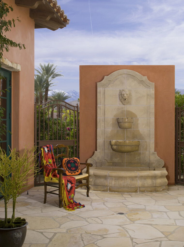 Online design Transitional Patio by Lori D. thumbnail