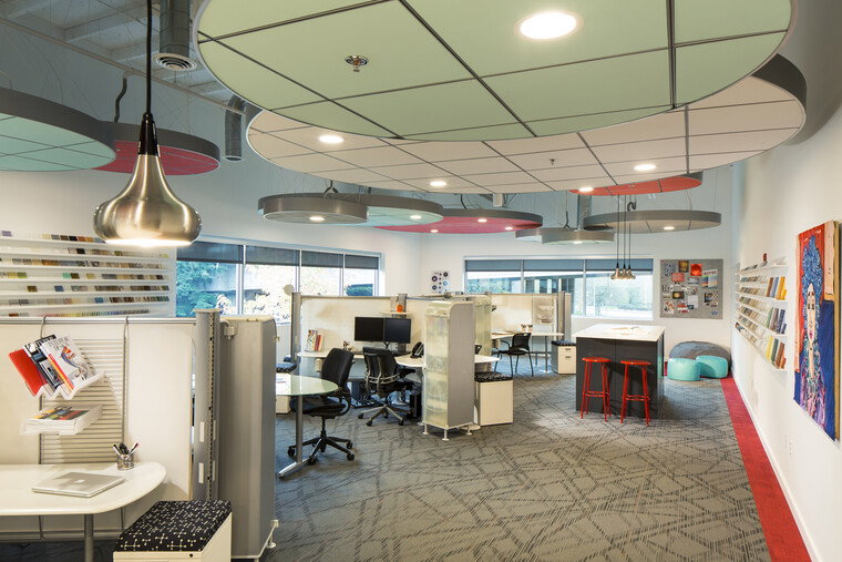 Online design Eclectic Business by Jillian M. thumbnail