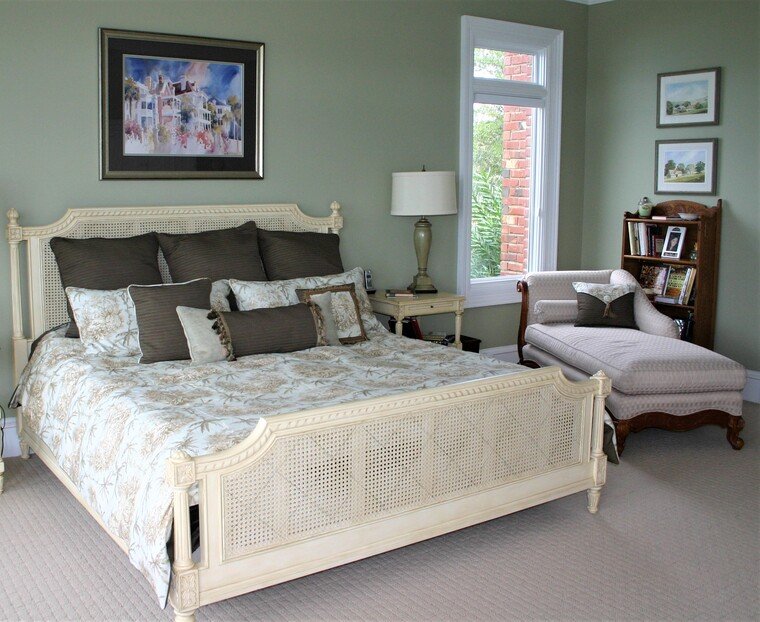 Online design Traditional Bedroom by Jennifer H. thumbnail