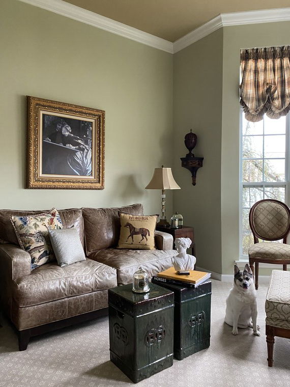 Online design Traditional Studio by Valerie D. thumbnail