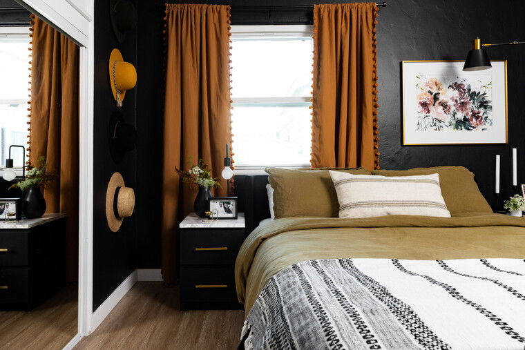 Diseño en línea Dormitorio moderno por Caity H. miniatura